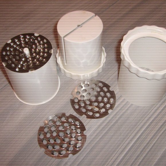 Starfrit Multi Grater $5.00 ADD ON ITEM - Picture 3 of 3